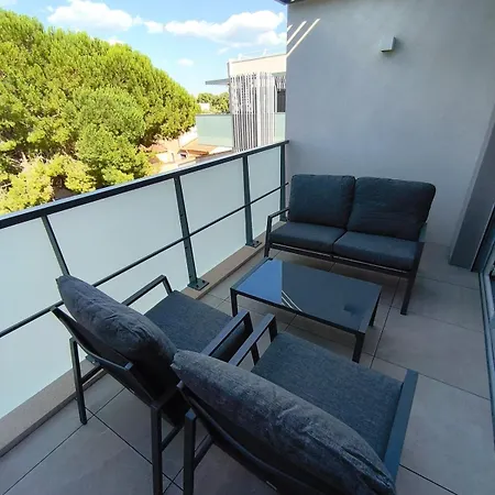Moderne Et Cosy A Proximite Golf De 아파트 *